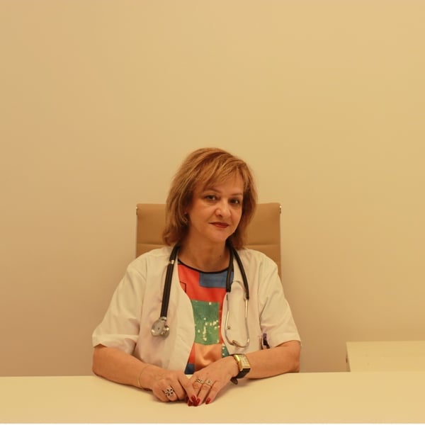 דוקטור לאורה בודייב - רופאת הבית